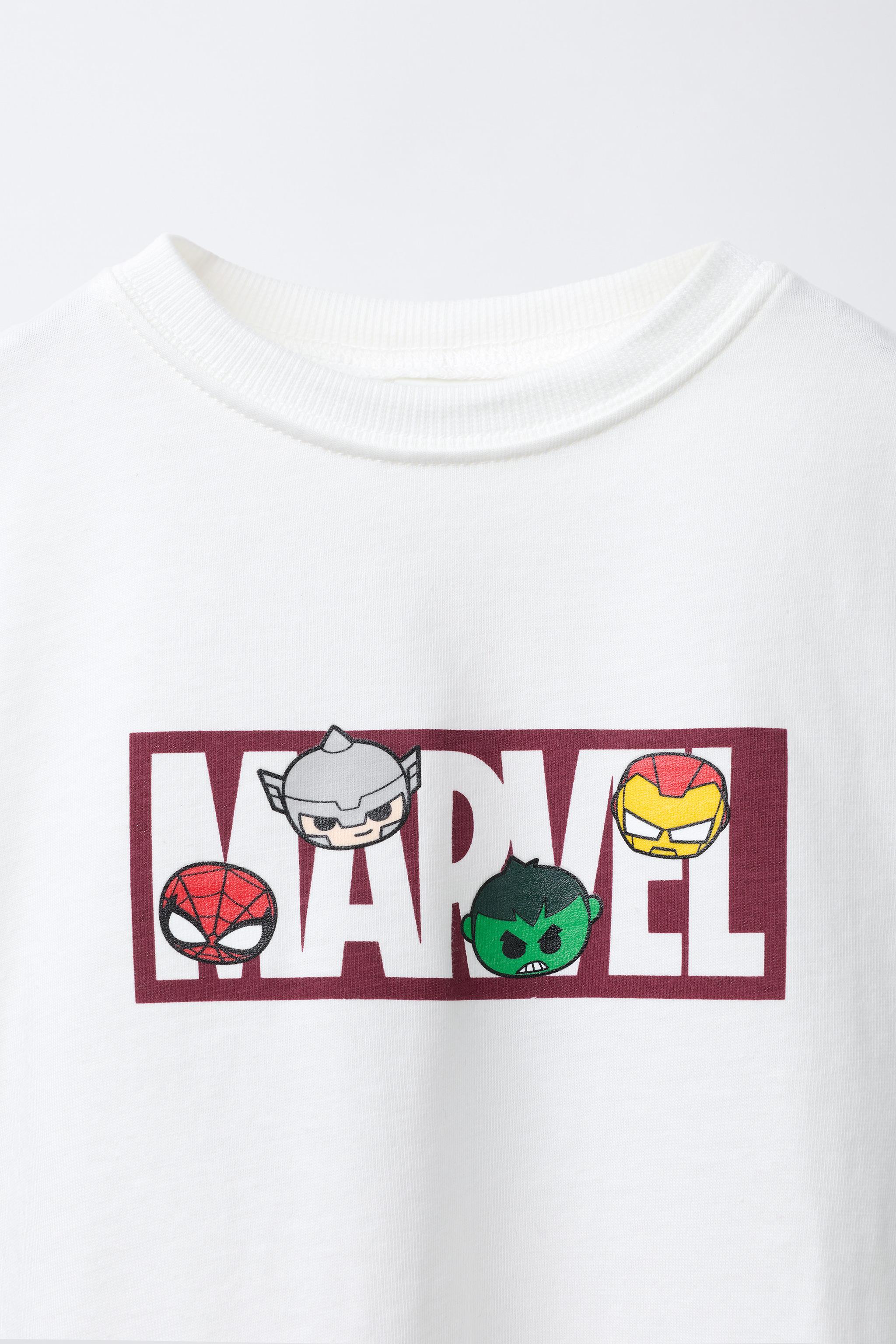 THE AVENGERS © MARVEL T-SHIRT AND BERMUDA JOGGING SET